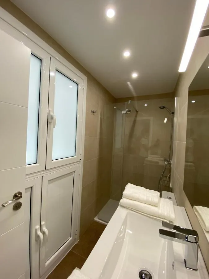Beautiful Apartment Ondarreta Beach San Sebastian